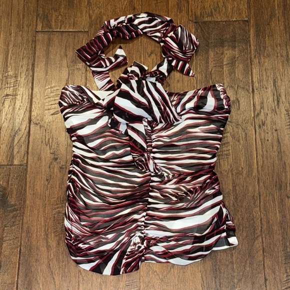 Small Halter Top from EXPRESS Stylish Halter Neck Ruched - Black, White, and Red - Picture 8 of 8